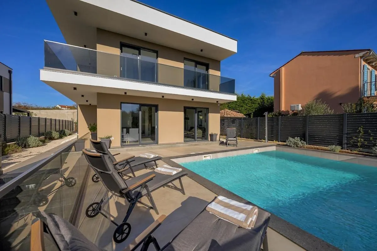 Villa Sanda By Istrialux Smoljanci 0*,